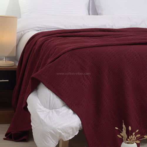 100% Egyptian Cotton Pique Coverlet - Burgundy